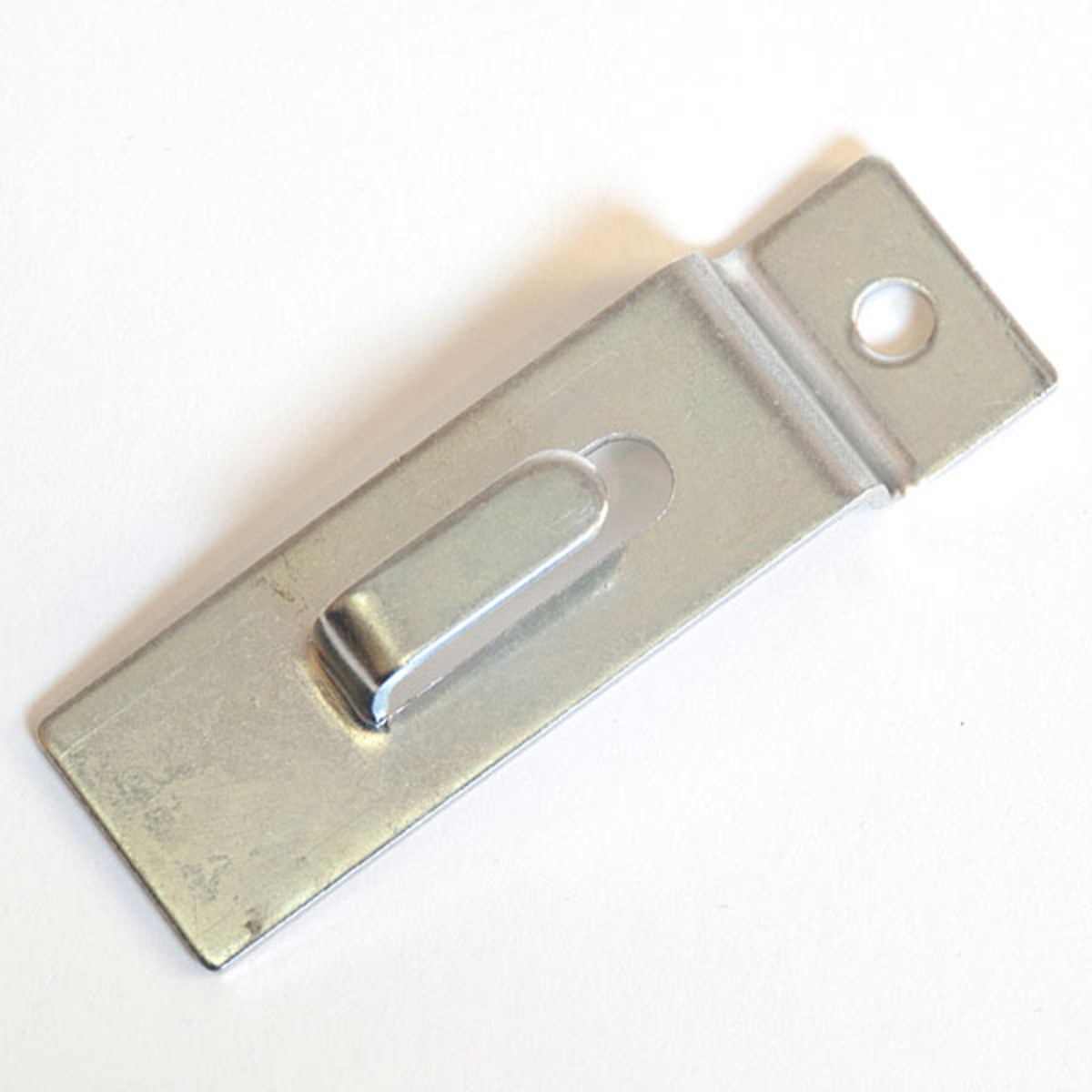 Slatwall picture hook - chrome