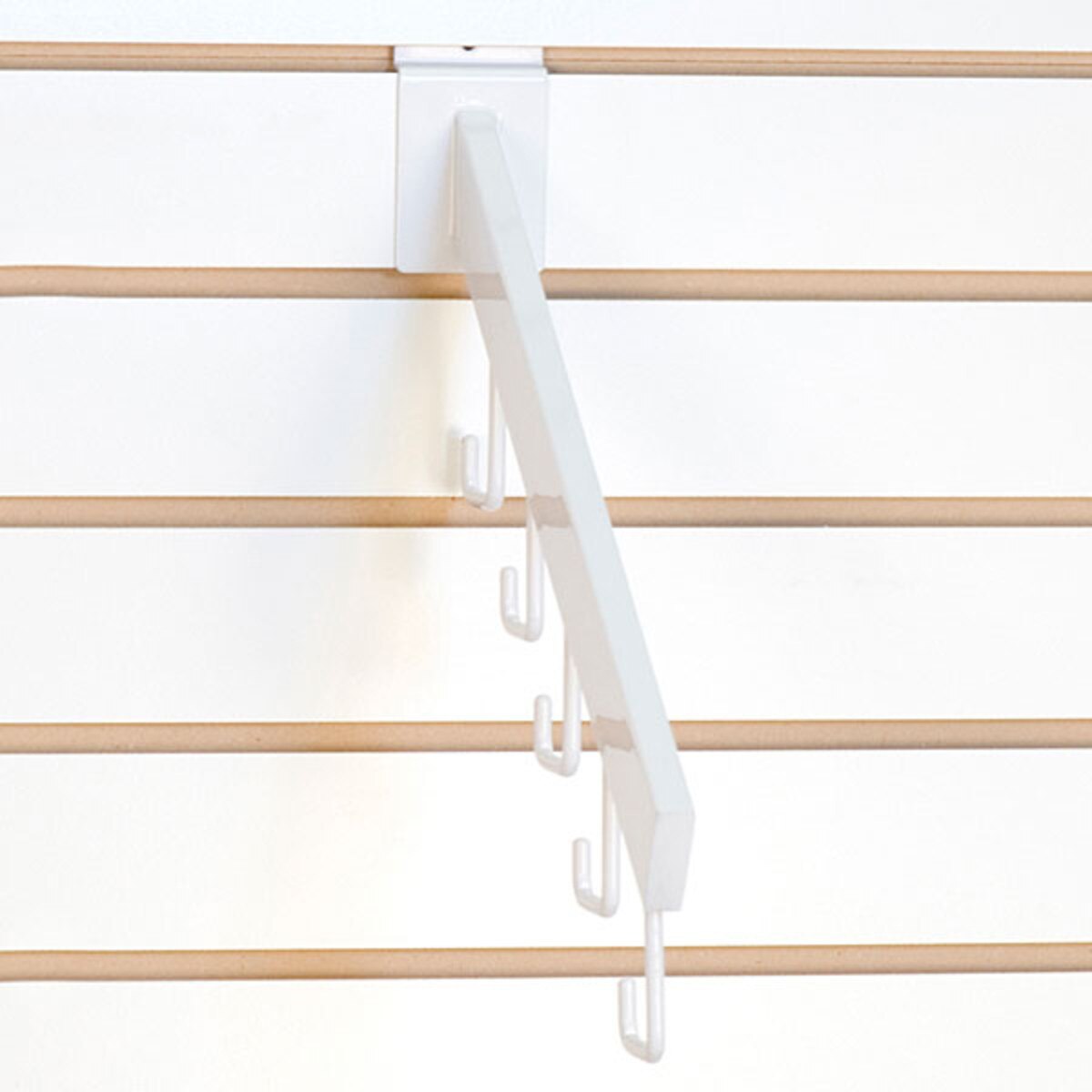 Slatwall waterfall 5-hook rectangular tube - white